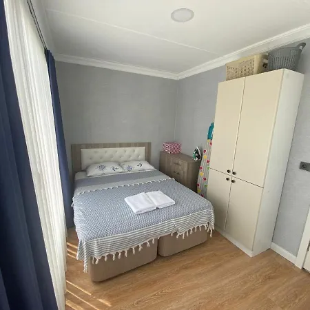 Denize 5 Dakika Ve Doga Evi Lejlighed Çeşme